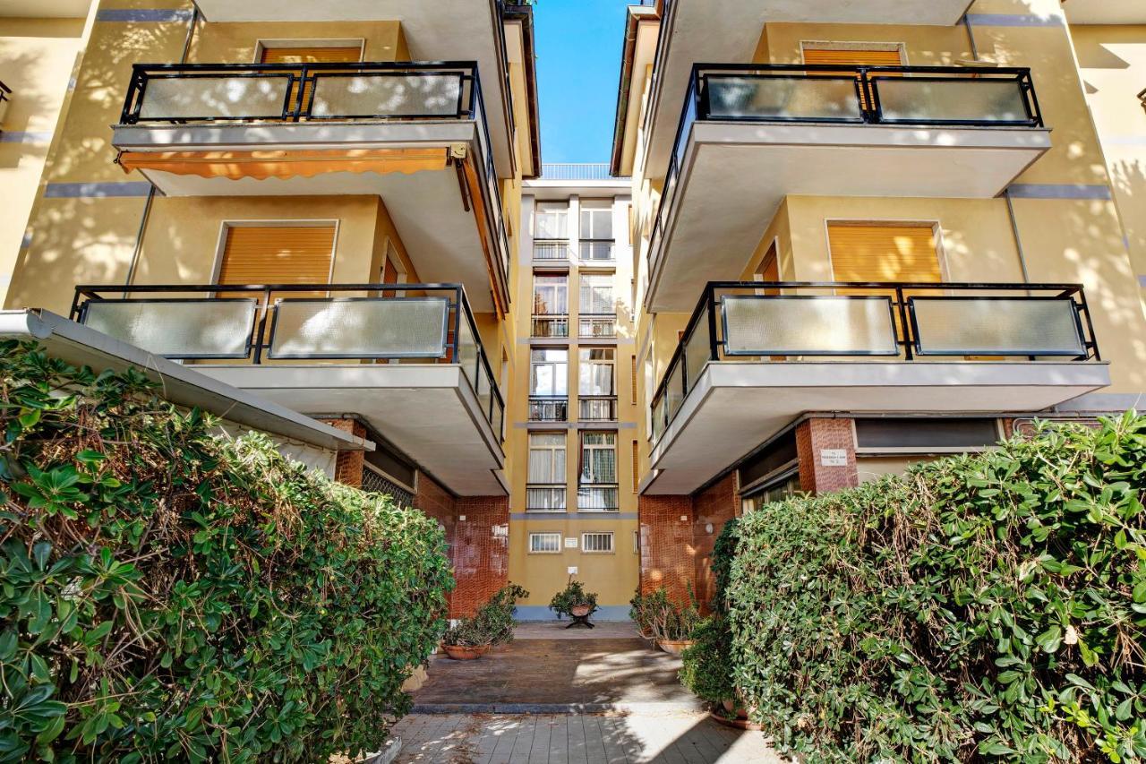 Apartament Casa Laura Elena San Bartolomeo Al Mare Zewnętrze zdjęcie