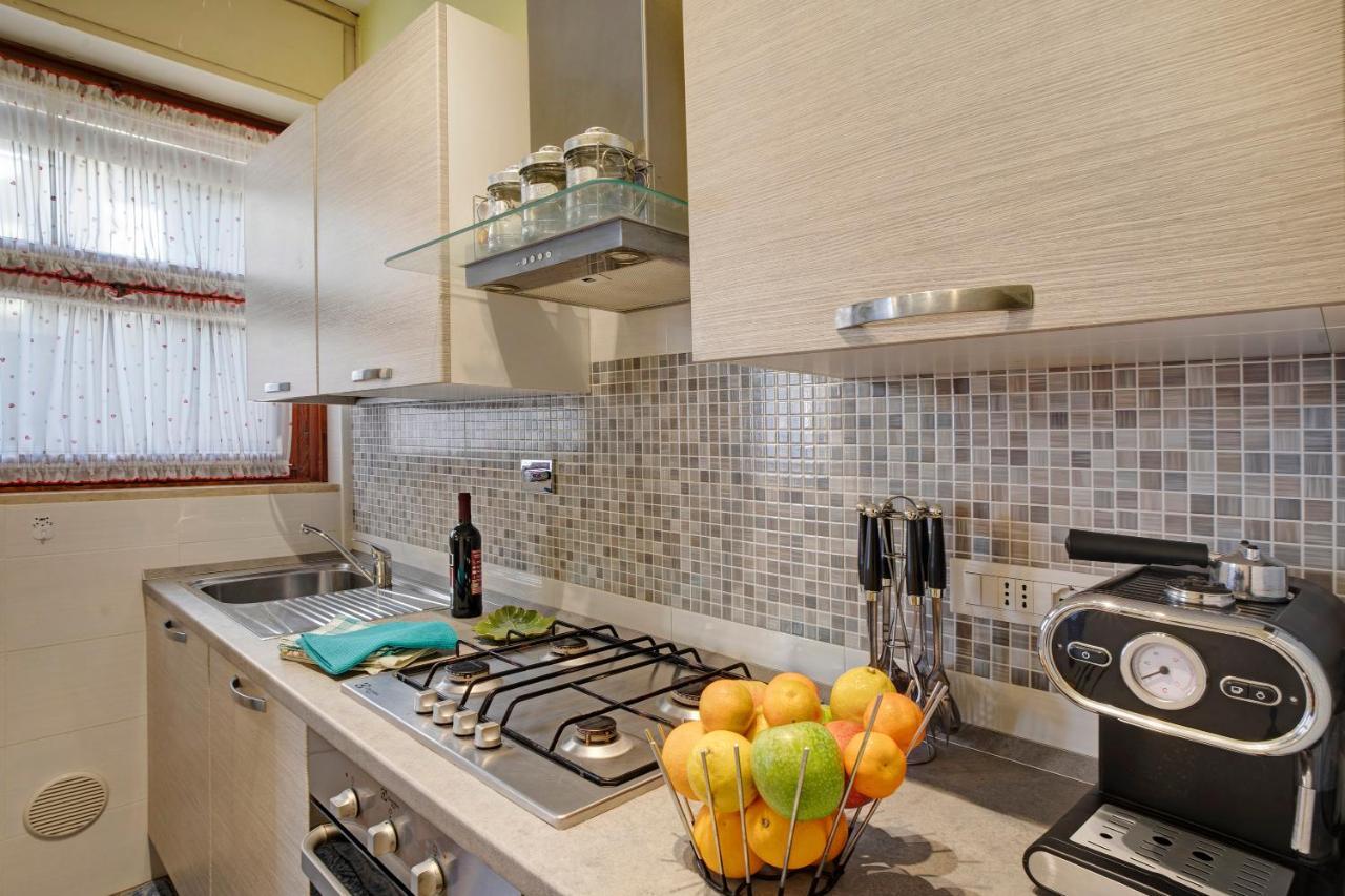 Apartament Casa Laura Elena San Bartolomeo Al Mare Zewnętrze zdjęcie